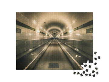 Historischer Elbtunnel in Hamburg